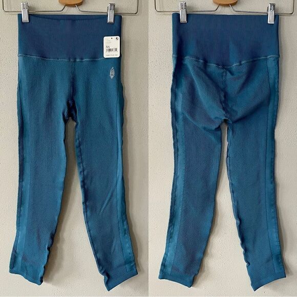NWT Free People Free Throw Leggings in Coastline Blue - Size: XS - Picture 2 of 7